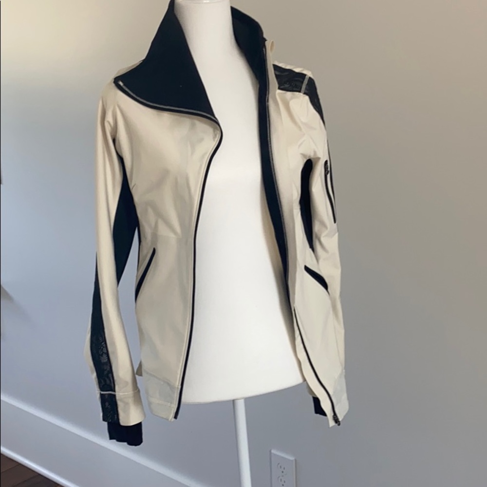 Lululemon Running jacket